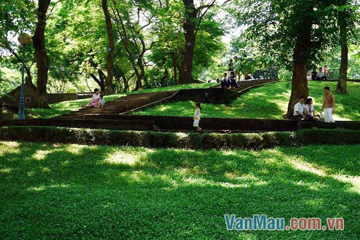 Công viên là lá phổi xanh lớn nhất của thành phố, là viên ngọc toàn bích