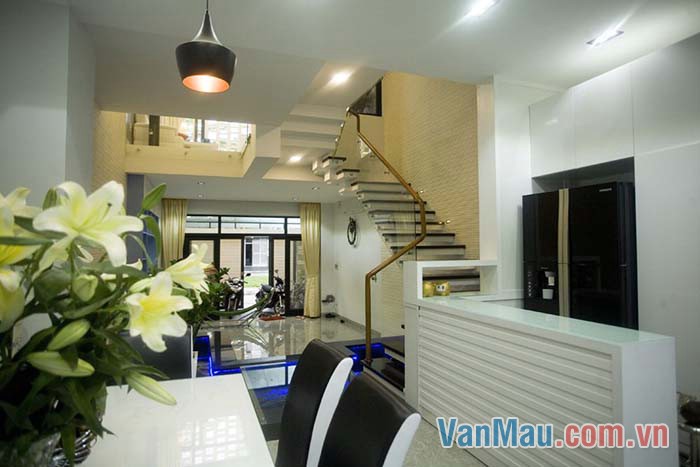 Ngôi nhà em vừa mới xây xong trông rất đẹp