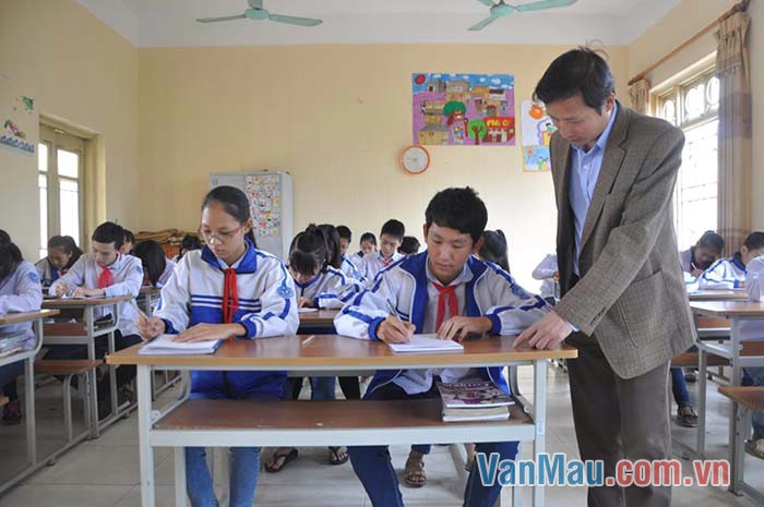 Thầy mãi là người thầy yêu quý của chúng tôi Thầy mãi là người thầy yêu quý của chúng tôi