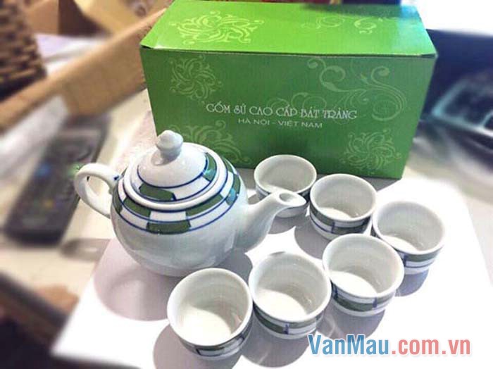 Bộ ấm chén Bát Tràng