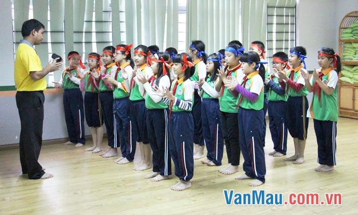 Kể về một thầy giáo mà em quý mến
