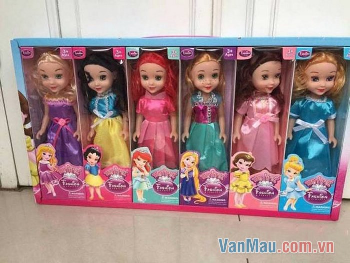 Cô mua tôi từ cửa hàng đồ chơi Cô mua tôi từ cửa hàng đồ chơi