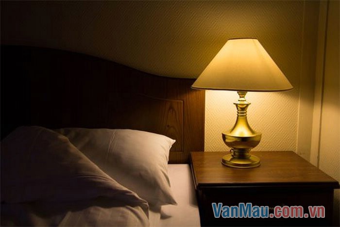 Mỗi phòng ngủ đều có 1 cây đèn