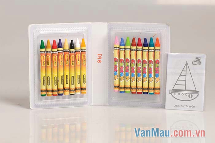 Trong những món đồ dùng học tập em thích nhất là hộp bút sáp màu